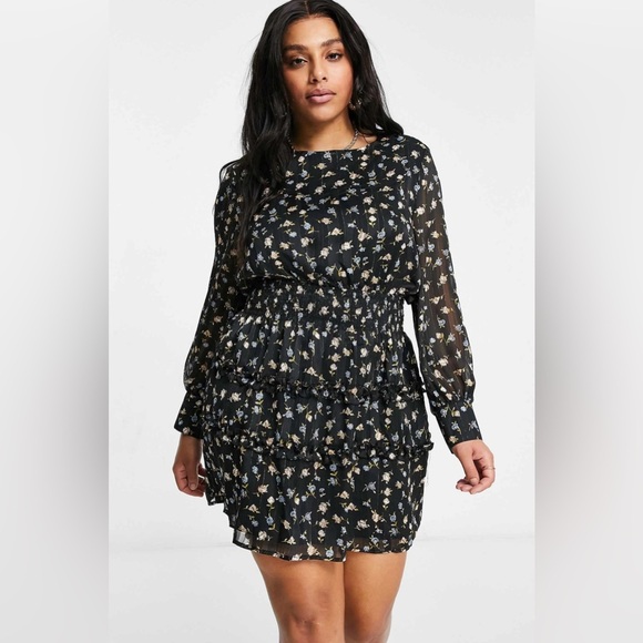 NWT Missguided Plus Mini Dress with Shirred Waist in Black Floral - Picture 3 of 12
